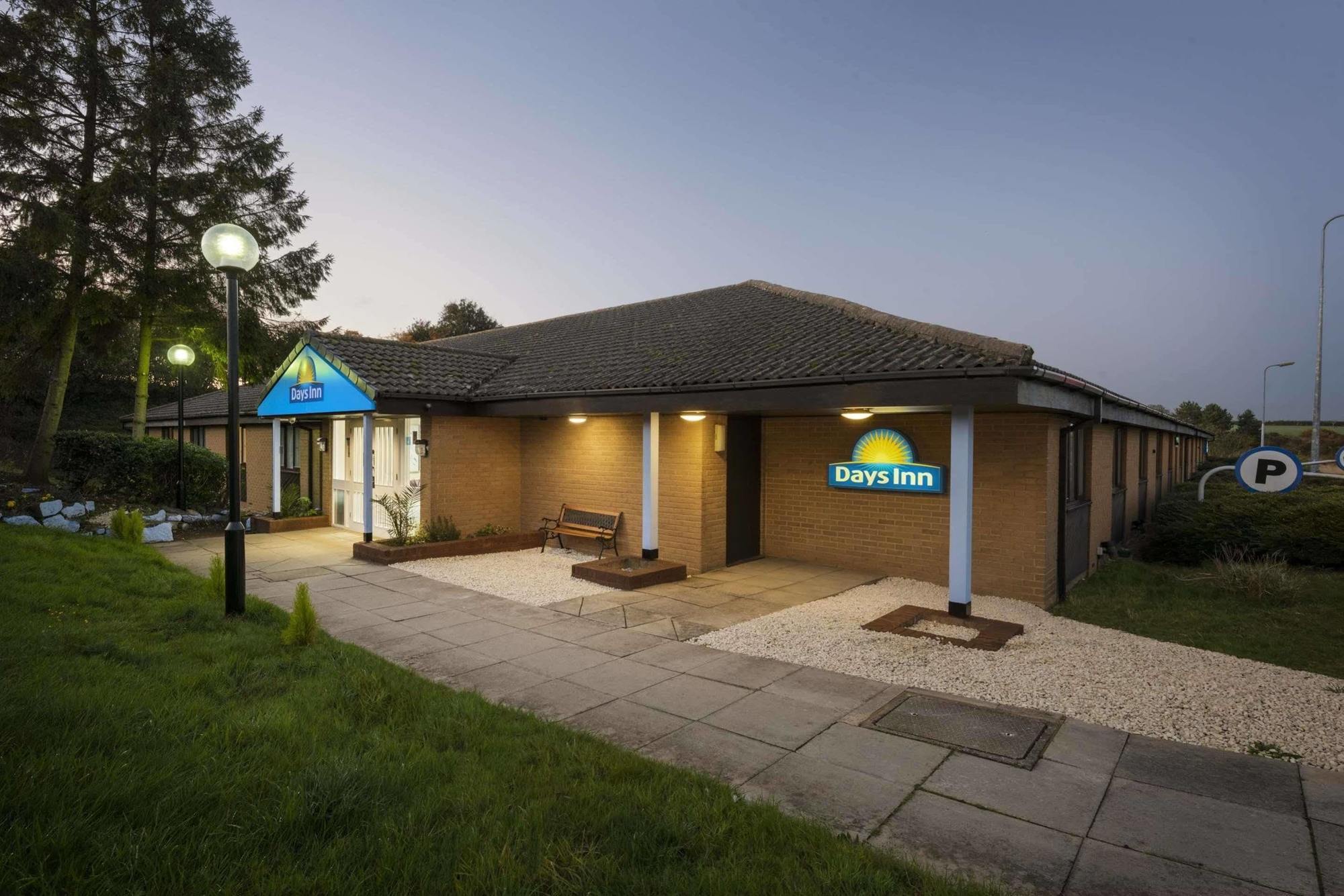 Days Inn Sutton Scotney North Exteriér fotografie